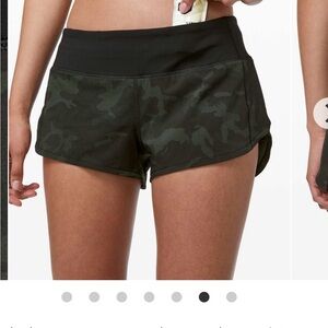 Lululemon Speed Up Short 2.5 Incognito Camo Size 6